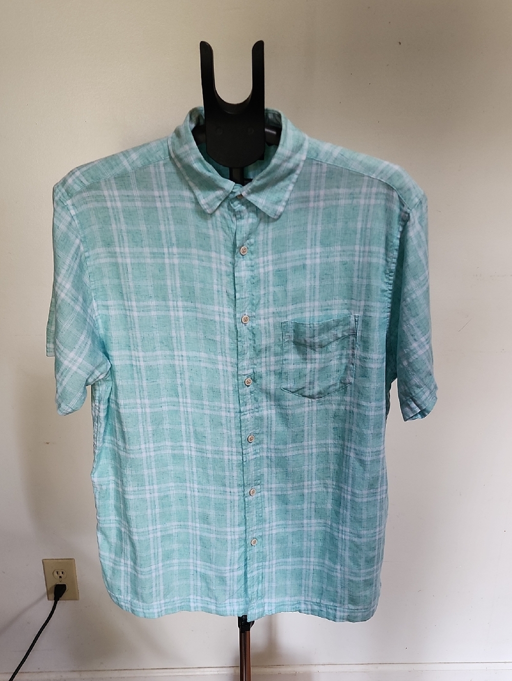 Roundtree & Yorke Mint Green Plaid Short-Sleeve Button-Down Shirt